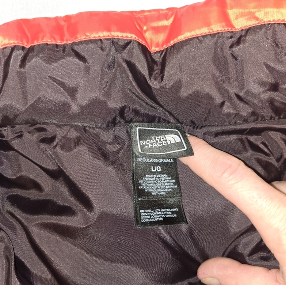 Beautiful, WARM down vest from The North Face - L - Picture 5 of 7